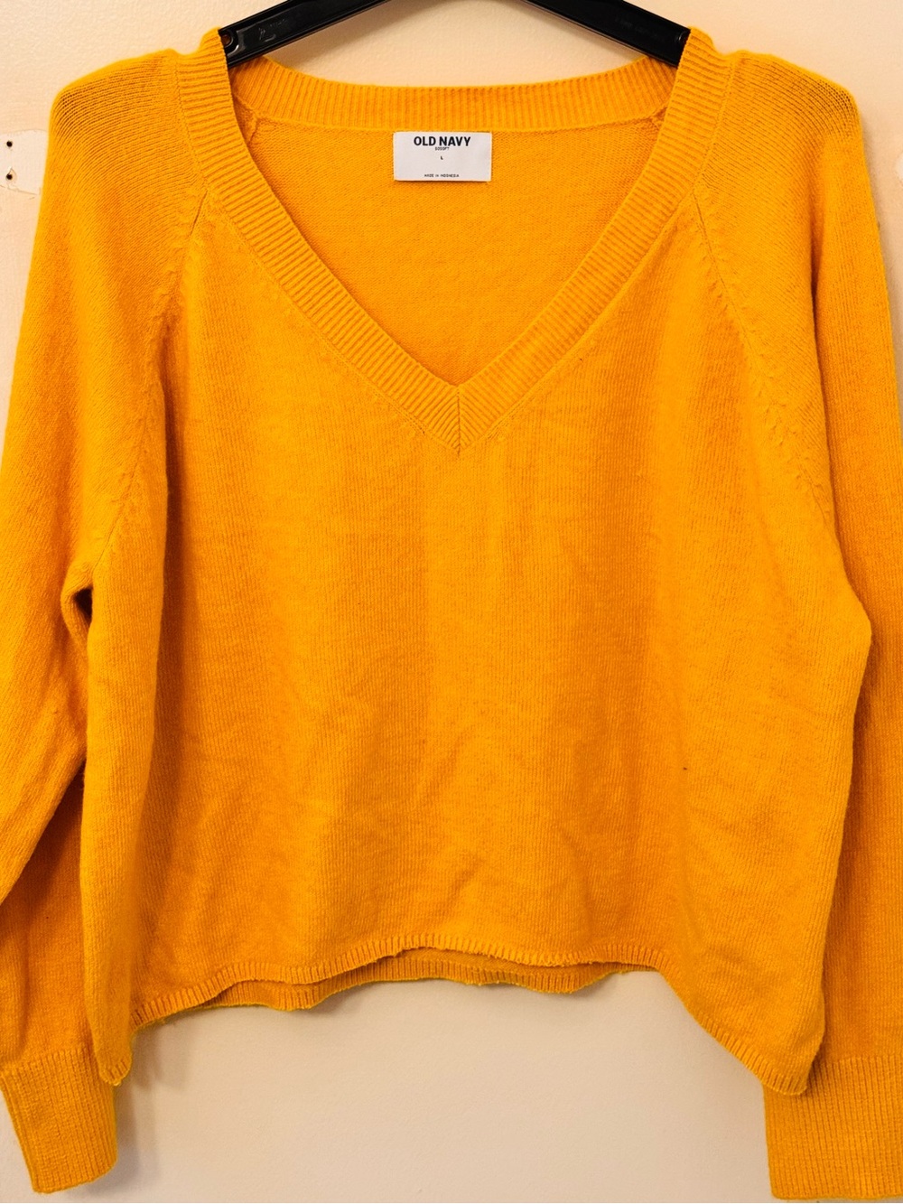 Old Navy V-Neck Sweater in Bright Mustard